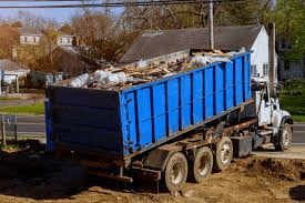 Picture of junk removal truck